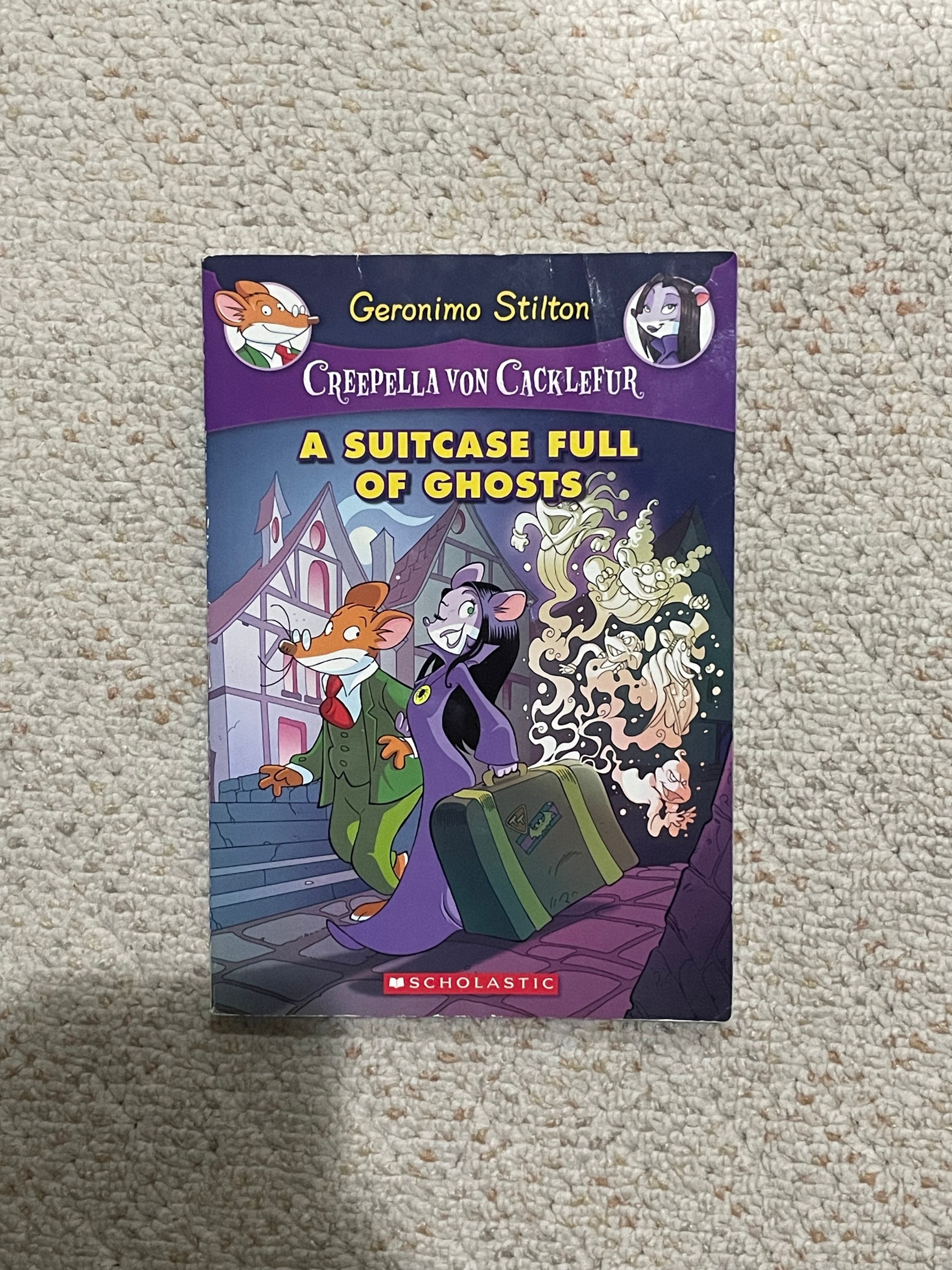 Geronimo Stilton Creepella Von Cacklefur A suitcase full of ghosts